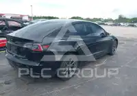 2019 Tesla Model 3 photo