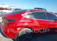 2019 Tesla Model 3 фото