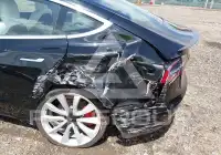 2019 Tesla Model 3 фото