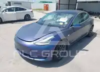2019 Tesla Model 3 фото