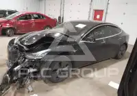 2019 Tesla Model 3 фото