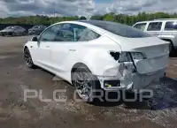 2019 Tesla Model 3 фото