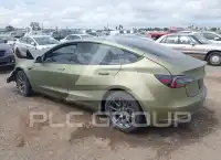 2019 Tesla Model 3 фото