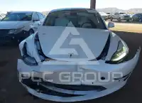2019 Tesla Model 3 photo