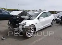 2019 Tesla Model 3 photo