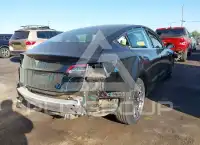 2019 Tesla Model 3 фото