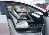 2019 Tesla Model 3 photo