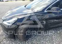 2019 Tesla Model 3 фото