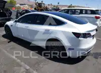2019 Tesla Model 3 фото