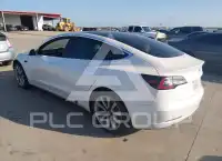 2019 Tesla Model 3 фото