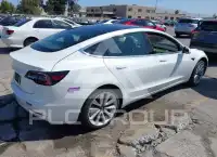 2019 Tesla Model 3 photo