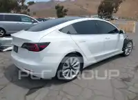2019 Tesla Model 3 фото