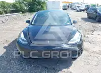 2019 Tesla Model 3 фото