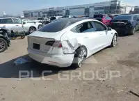 2019 Tesla Model 3 фото