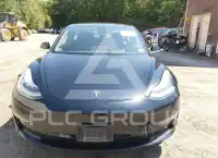 2019 Tesla Model 3 фото