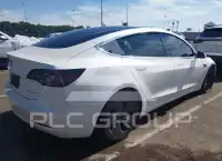 2019 Tesla Model 3 фото