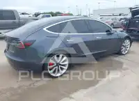 2019 Tesla Model 3 photo