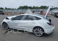 2019 Tesla Model 3 фото