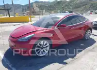 2019 Tesla Model 3 фото