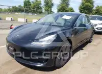 2019 Tesla Model 3 фото