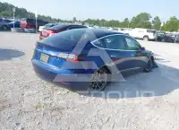 2019 Tesla Model 3 фото
