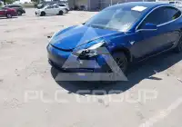 2019 Tesla Model 3 фото