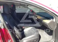 2019 Tesla Model 3 фото