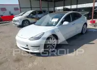 2019 Tesla Model 3 фото