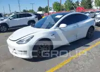 2019 Tesla Model 3 фото