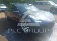 2019 Tesla Model 3 фото