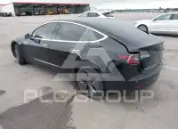 2019 Tesla Model 3 фото