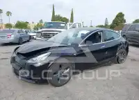 2019 Tesla Model 3 фото