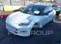 2019 Tesla Model 3 фото