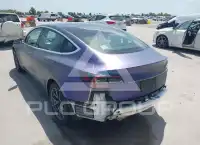 2019 Tesla Model 3 фото
