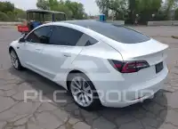 2019 Tesla Model 3 фото