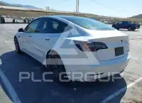 2019 Tesla Model 3 фото
