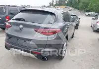 2019 Alfa Romeo Stelvio photo
