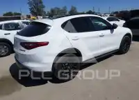 2019 Alfa Romeo Stelvio фото