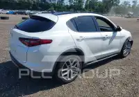 2019 Alfa Romeo Stelvio фото