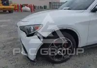 2019 Alfa Romeo Stelvio photo