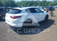 2019 Alfa Romeo Stelvio фото