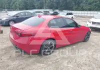 2019 Alfa Romeo Giulia фото