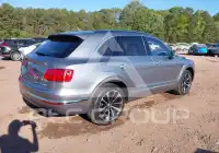 2019 Bentley Bentayga photo