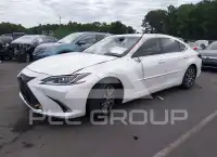 2019 Lexus ES350 photo