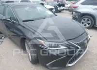 2019 Lexus ES350 photo