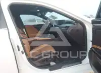 2019 Lexus ES350 photo