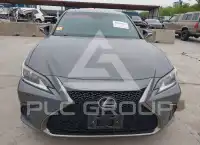 2019 Lexus ES350 photo