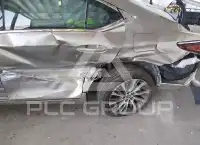 2019 Lexus ES350 фото