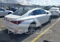 2019 Lexus ES350 фото