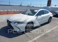 2019 Lexus ES350 photo